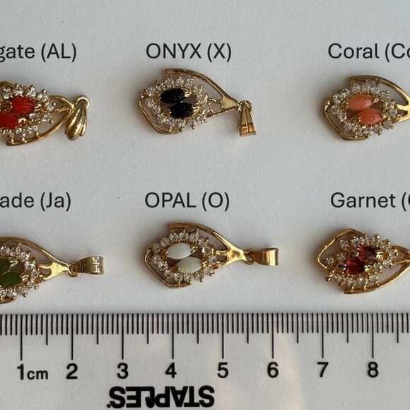 Vintage OPAL Pendant Necklace, Dolphin Ore 18K Gold Electroplate - Picture 2 of 6